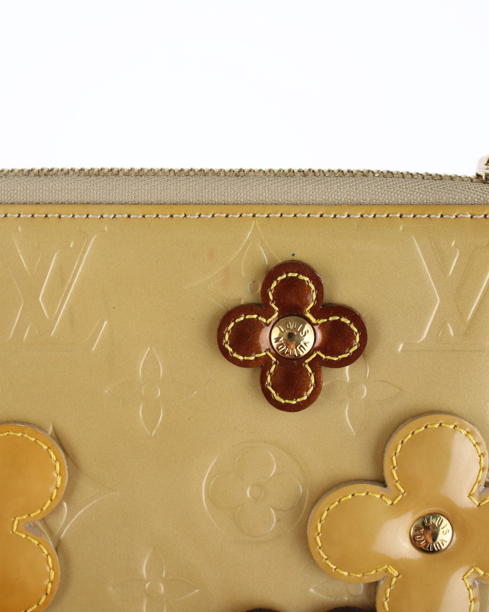 Limited Edition 2000s Vernis Lexington Fleurs Pochette