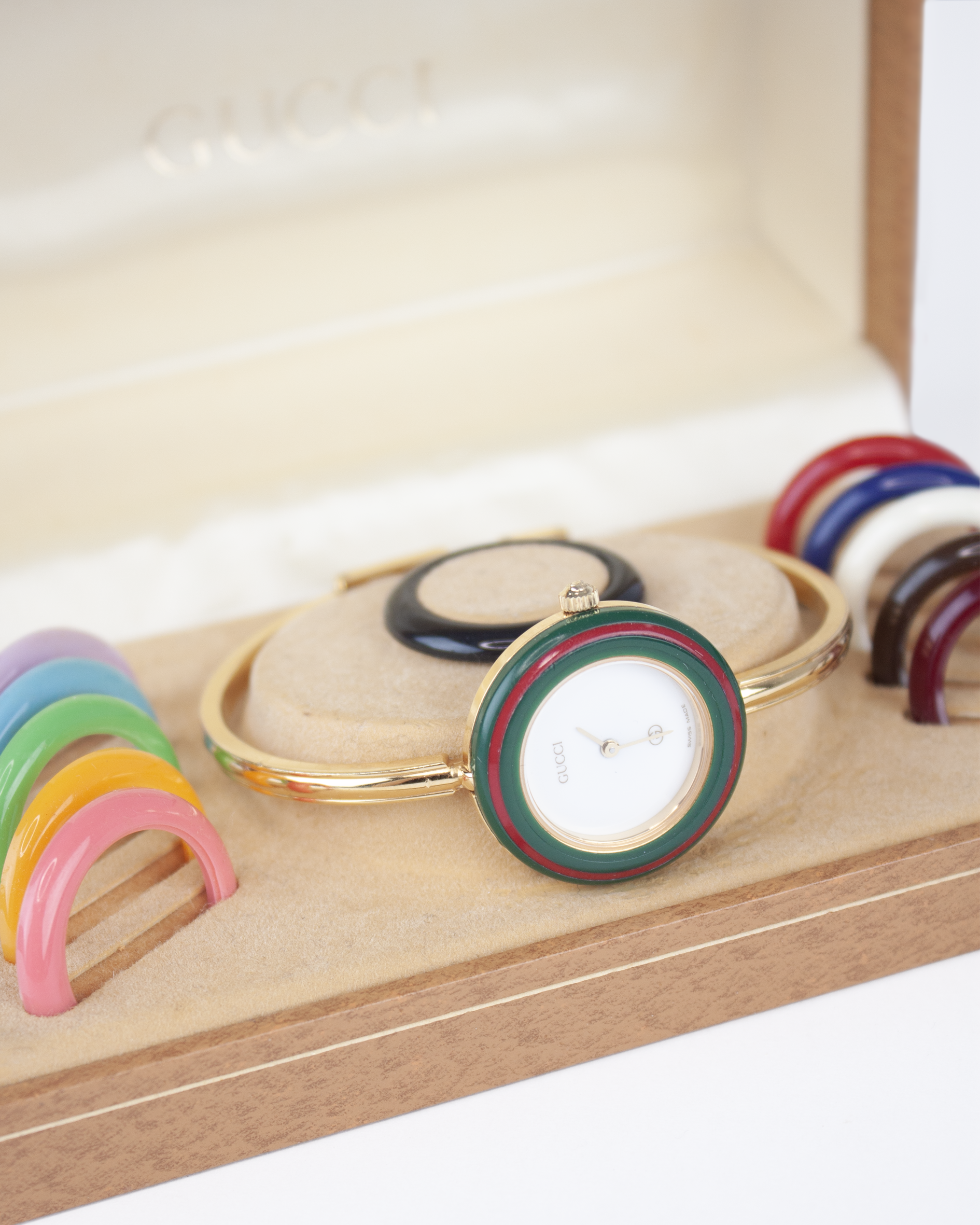 Interchangeable Gold Bezel Watch - 12 Colours