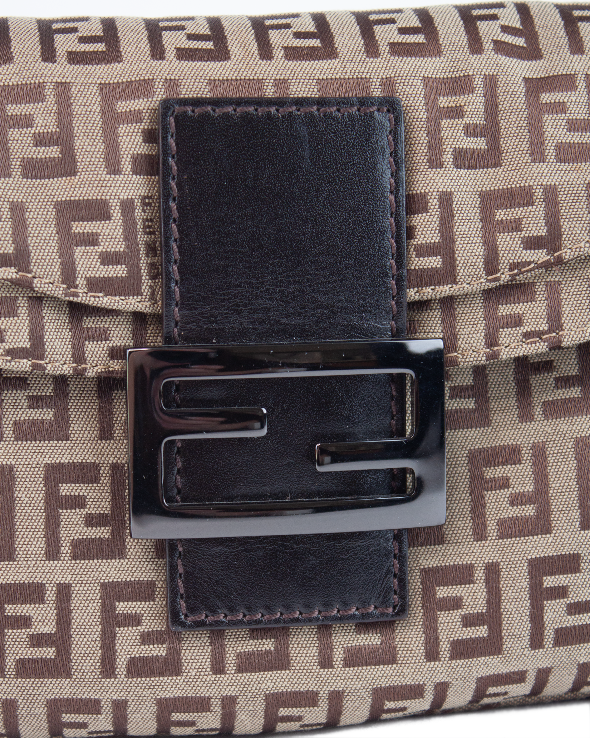 Vintage Canvas Leather Zucchino