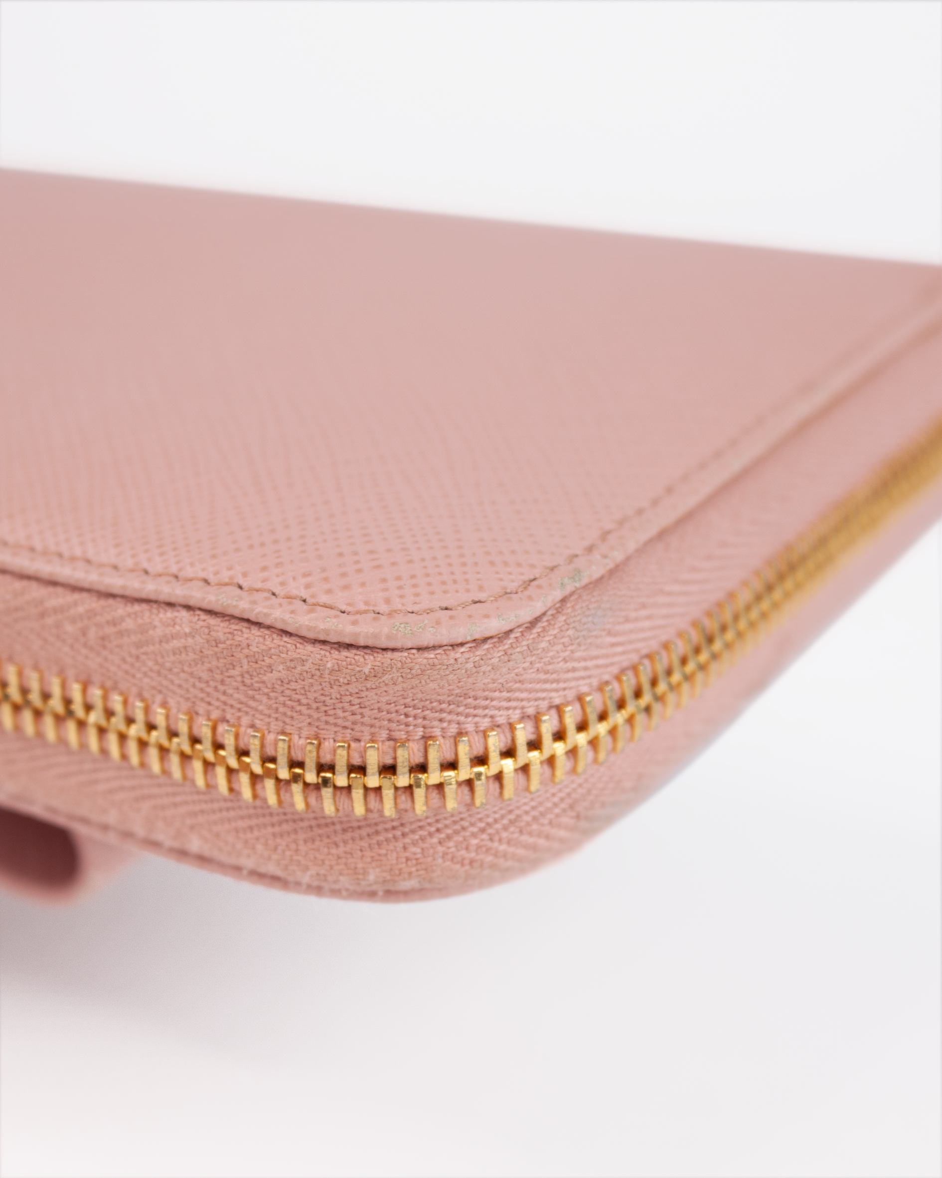 Lampo Saffiano Leather Ribbon Wallet